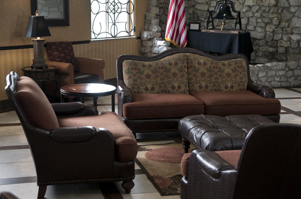 בראנסון The Stone Castle Hotel & Conference Center מראה חיצוני תמונה