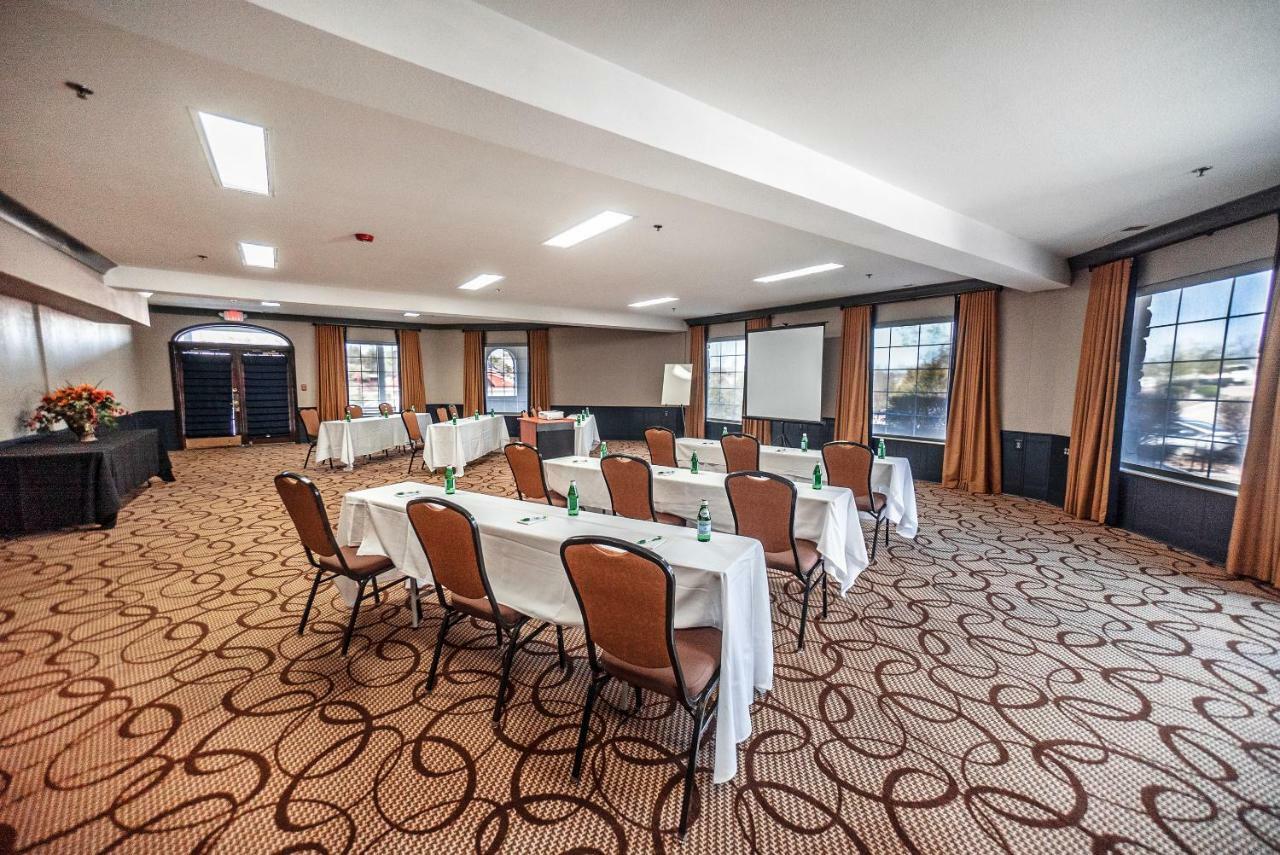 בראנסון The Stone Castle Hotel & Conference Center מראה חיצוני תמונה